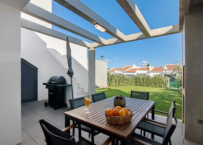 Casa Do Sol And Golf - Prázdninový dům Vilamoura