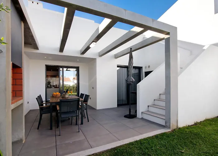 Casa Do Sol And Golf - Prázdninový dům